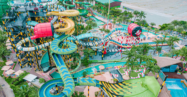 จองแพ็คเกจการเข้าพักและเล่นแบบเป็นก๊วนของคุณที่ โคลัมเบีย พิคเจอร์ส อควาเวิร์ส ตอนนี้